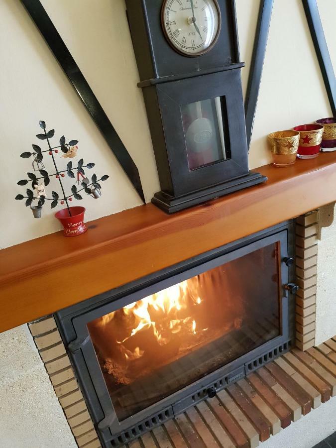 Casa Encantadora Con Piscina Privada Y Chimenea Villa Las Jaras Buitenkant foto